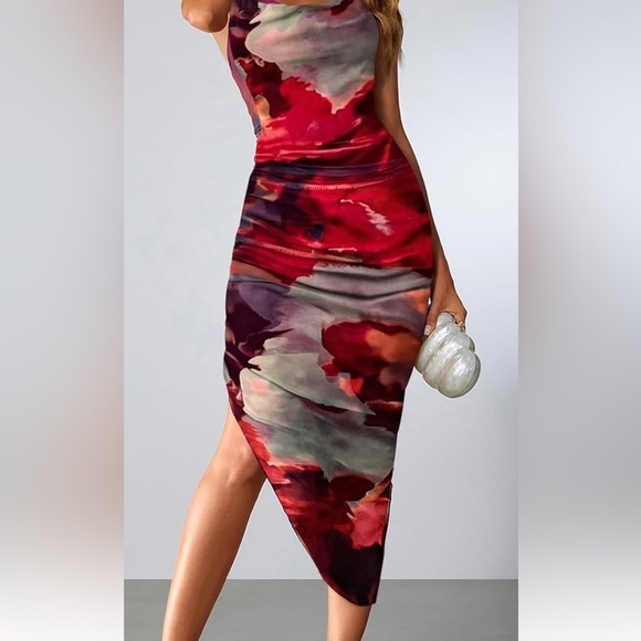 Vibrant Red and Pink Halter Dress - Picture 4 of 4